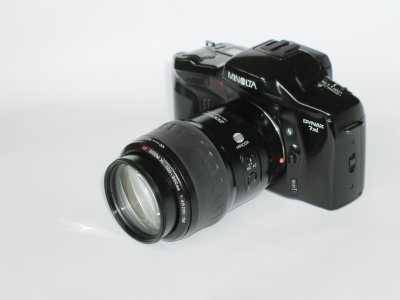 Dynax 7xi z AF 100-300/4.5-5.6 xi