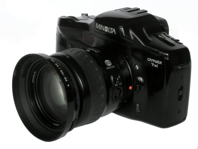 MINOLTA Dynax 7xi with lens AF 28-105/3.5-4.5 xi