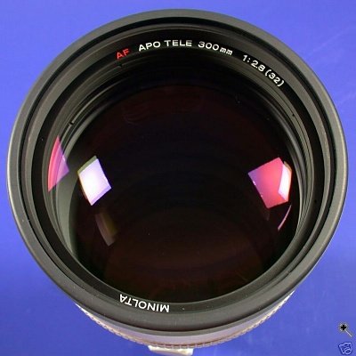 300F2.8 APO