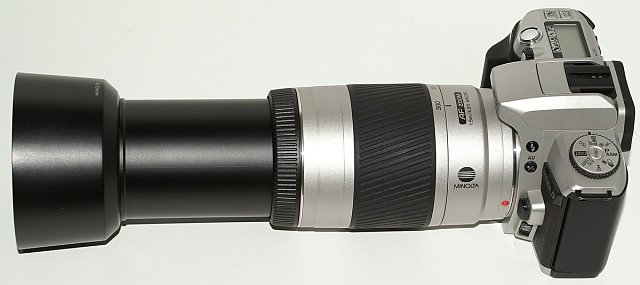 75-300 mm f/4.5-5.6 D silver
