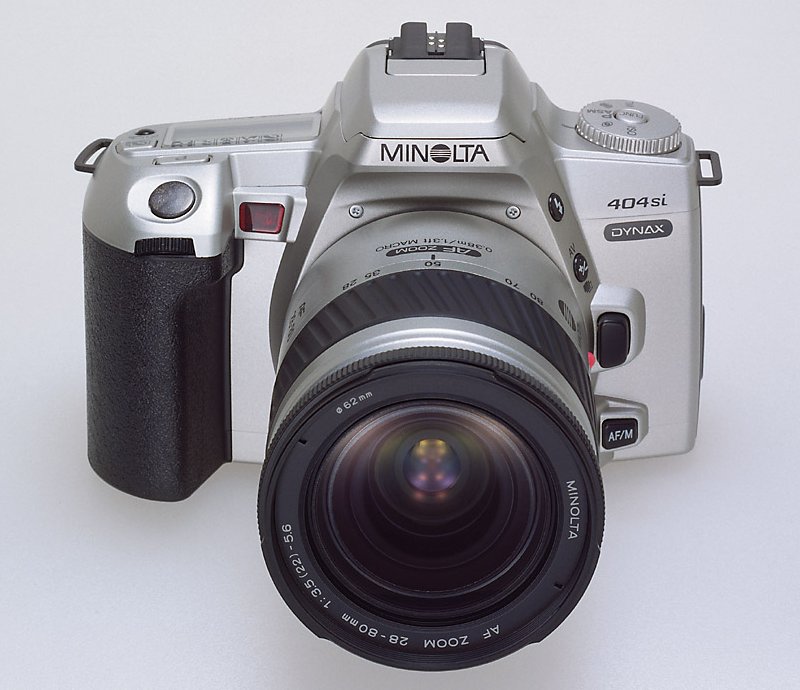 MINOLTA Dynax 404si z obiektywem AF 28-80/3.5-5.6