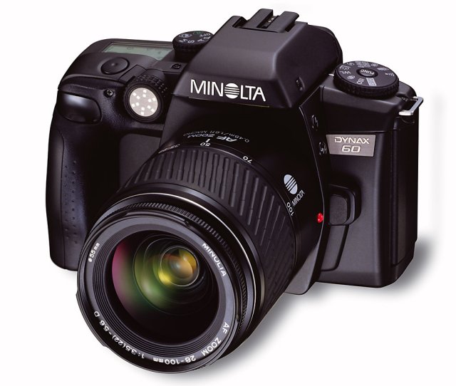 MINOLTA Dynax 60 with AF 28-100/3.5-5.6 D