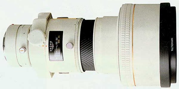 MINOLTA AF 300/2.8 APO