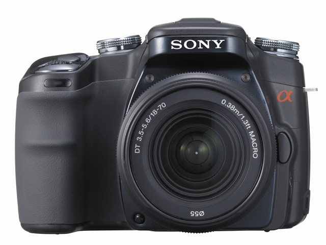 Sony A100 i DT 18-70mm F3.5-5.6